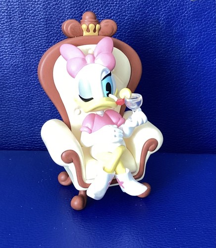 Disney daisy duck - disney,